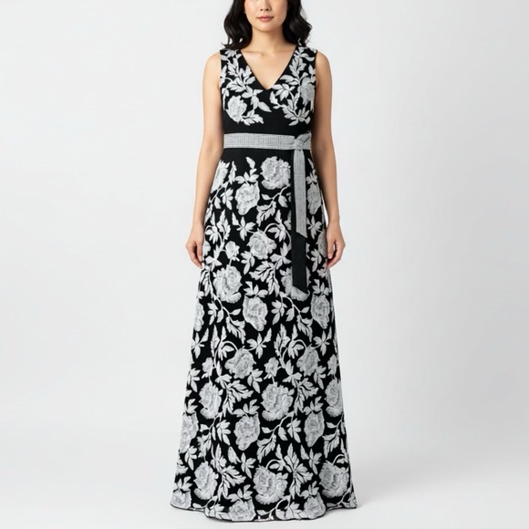 Tadashi Shoji Dresses & Skirts - Tadashi Shoji Sentei Gown Ivory Black Embroidered Floral Formal Dress 20Q READ